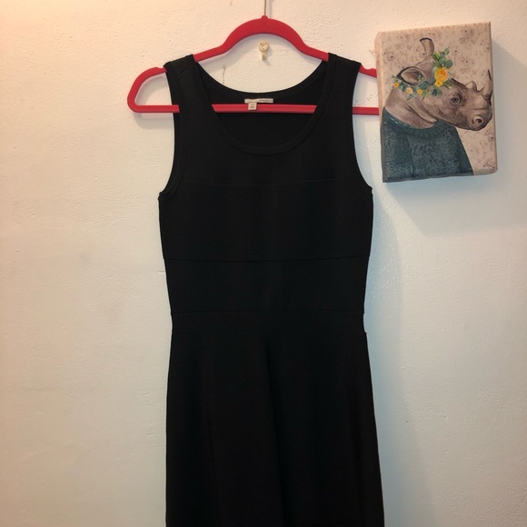 HALOGEN - Simple black midi dress - Picture 1 of 3